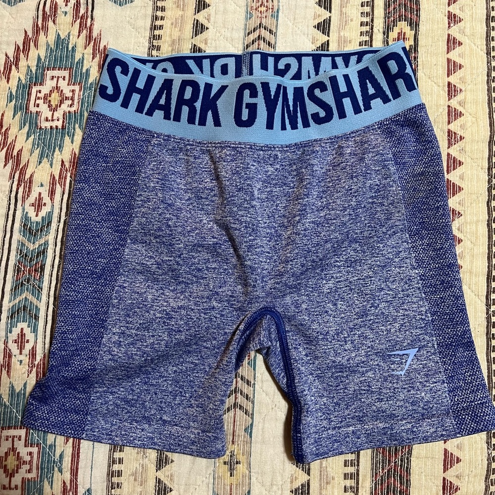 GYMSHARK SHORT